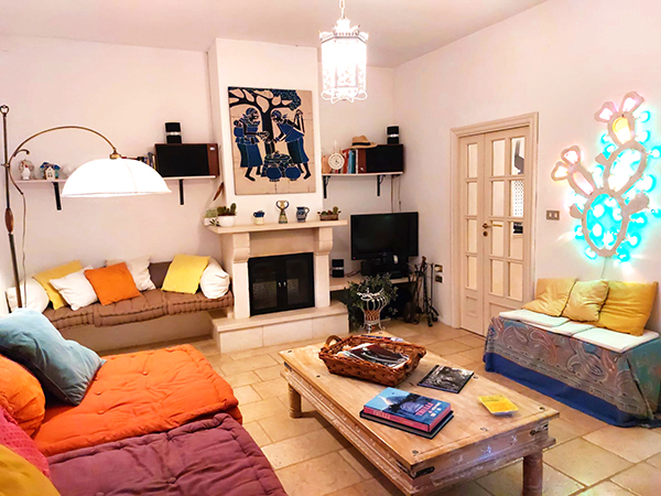 Trulli dei pini Couch1