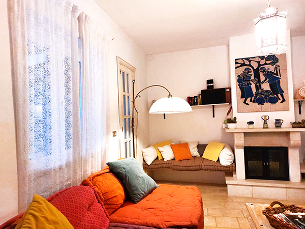 Trulli dei pini Couch2