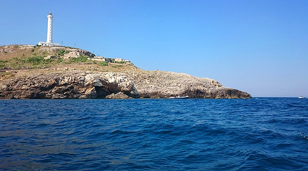 Leuca-leuchtturm-vom-meer