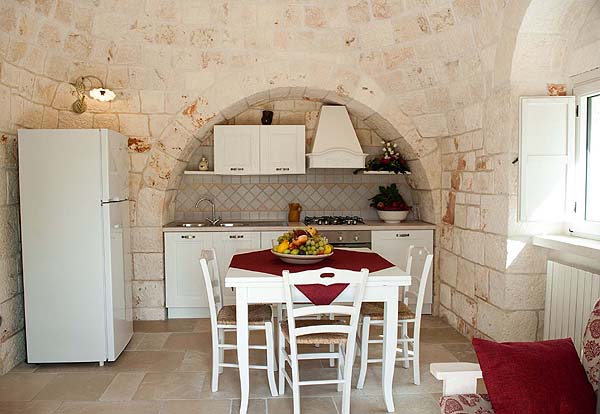 Masseria-torre-rosa-app-melograno-küche