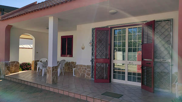 Villetta-caterina-terrasse-vorn